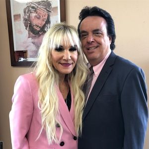 Meet your Posher, Chuckandamy